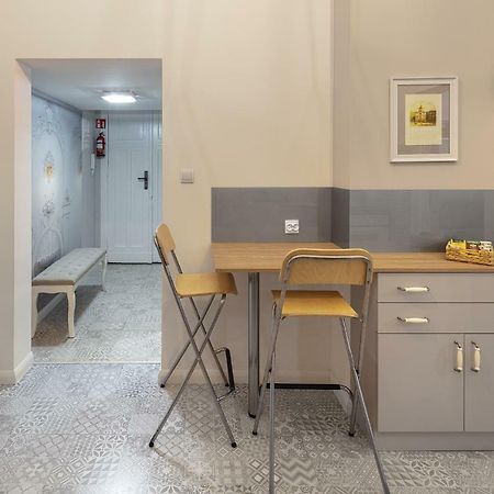 Apartamenty U Tuwima ウッチ エクステリア 写真